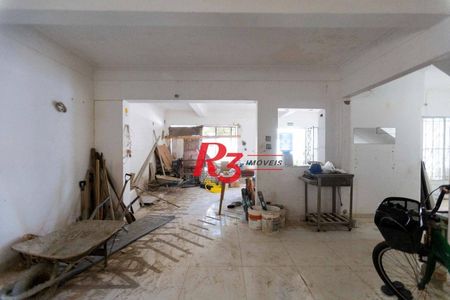 20_photo/94ce026b3d.4cea1a0b3f6bbd2f-ATLAS-7d821d7d-63ef-462a-acb4-92c2d00ebc3f.jpg de casa à venda com 4 quartos, 258m² em Ponta da Praia, Santos