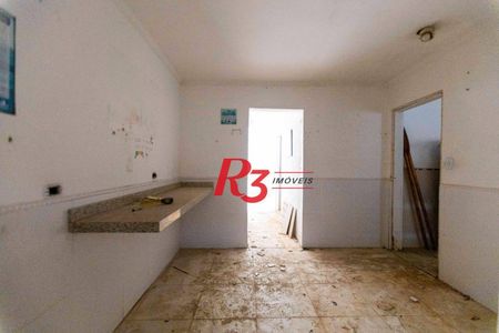 32_photo/94ce026b3d.4cea1a0b3f6bbd2f-ATLAS-b0bf32ae-16a3-4924-a37a-0d7421afb28a.jpg de casa à venda com 4 quartos, 258m² em Ponta da Praia, Santos