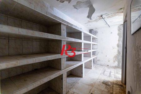 33_photo/94ce026b3d.4cea1a0b3f6bbd2f-ATLAS-ba2354c3-6cc6-4c83-b00f-0029e8d5a446.jpg de casa à venda com 4 quartos, 258m² em Ponta da Praia, Santos