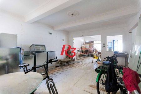 19_photo/94ce026b3d.4cea1a0b3f6bbd2f-ATLAS-ddab0c92-2fb1-4ecd-a6cd-75e33c70e5a6.jpg de casa à venda com 4 quartos, 258m² em Ponta da Praia, Santos