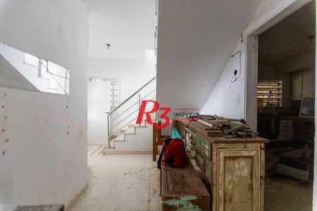 21_photo/94ce026b3d.4cea1a0b3f6bbd2f-ATLAS-eaedb9e2-2cfe-4f9c-9ca5-dbad36dfa2fd.jpg de casa à venda com 4 quartos, 258m² em Ponta da Praia, Santos