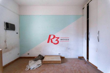 50_photo/94ce026b3d.4cea1a0b3f6bbd2f-ATLAS-f68dbb0f-fb81-4030-9570-ef55404b6357.jpg de casa à venda com 4 quartos, 258m² em Ponta da Praia, Santos