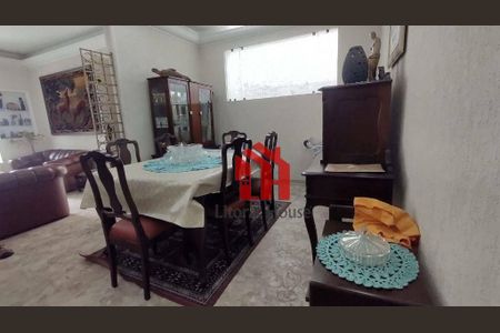 4_photo/94ce026b43.f7e81ba1849dc159-ATLAS-bbbfb634-10fc-4e1e-991c-647364f58066.jpg de casa à venda com 3 quartos, 179m² em Ponta da Praia, Santos