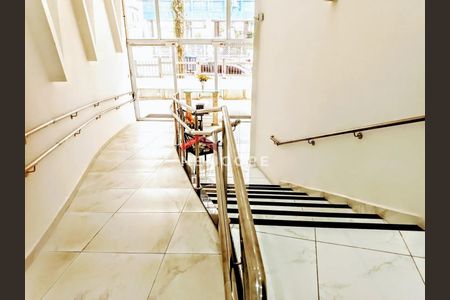 10_photo/94ce026bab.e6e1c947b02cf8fb-ATLAS-fa768ca4-d64d-4077-8f40-1fa5c9d2a21e.jpg de apartamento à venda com 1 quarto, 37m² em Ponta da Praia, Santos