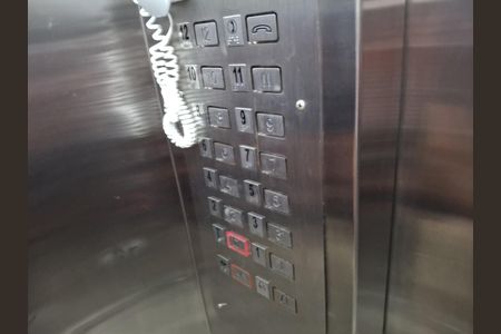 30_photo/94ce03000d.b7a28b76476596d7-ATLAS-7bf9d4e1-8a02-4f88-a5e5-10aac6f648ad.jpg de kitnet/studio à venda com 1 quarto, 38m² em Boqueirão, Santos