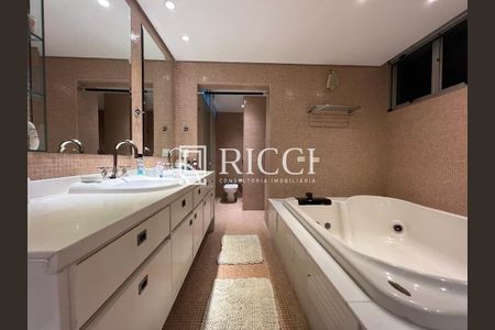 8_photo/94ce03003f.6c8009d6bfeaf7ee-ATLAS-3d0ef0dd-d06d-4766-8a64-6f4b82ba6d15.jpg de apartamento à venda com 4 quartos, 355m² em Boqueirão, Santos