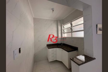 2_photo/94ce03004d.725b29a6f438e130-ATLAS-25e08e7e-ce60-4680-bf18-264d2e6b5d38.jpg de apartamento à venda com 1 quarto, 35m² em Boqueirão, Santos