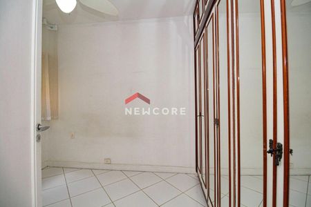 15_photo/94ce03005f.dda3a78fb47de289-ATLAS-13c582e2-67be-46fc-ae10-66855c54da0d.jpg de apartamento à venda com 3 quartos, 120m² em Boqueirão, Santos