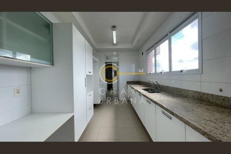 10_photo/94ce0300a7.aa8dc1a3350f8208-ATLAS-b6953e33-b619-4b42-a82b-03334d555dc7.jpg de apartamento à venda com 4 quartos, 274m² em Boqueirão, Santos