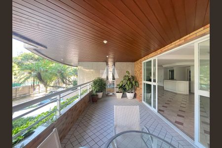 26_photo/94ce0300b5.4909862b8c1c38b1-ATLAS-aabb41d1-8069-4fc2-a621-6bb66d429dc5.jpg de apartamento à venda com 3 quartos, 118m² em Boqueirão, Santos