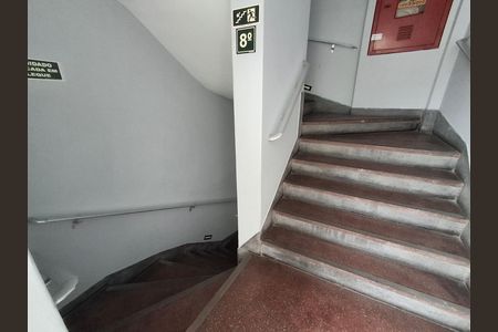 31_photo/94ce030119.8f3f2a47dd94676f-ATLAS-8058656d-115b-4736-b29d-6505dee1faa2.jpg de apartamento à venda com 1 quarto, 44m² em Boqueirão, Santos