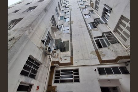 8_photo/94ce03015b.2832257cbb3df2c4-ATLAS-d1700aec-4a24-4390-b85e-f515ad3ffe60.jpg de apartamento à venda com 2 quartos, 75m² em Boqueirão, Santos