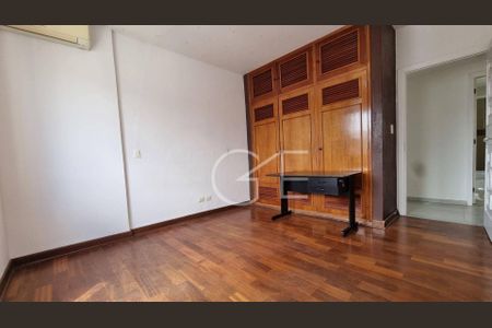 11_photo/94ce0303f9.f275bc37bca5b39b-ATLAS-38b73c0c-7401-4e0f-8fbd-cebbaebed9a8.jpg de apartamento à venda com 4 quartos, 300m² em Boqueirão, Santos