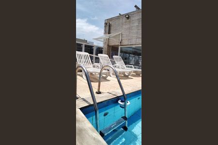 5_photo/94ce030413.5a85c5bdfef41cf9-ATLAS-0e2f10b3-30e4-48bf-aca9-2c3f4b8824ca.jpg de apartamento para alugar com 1 quarto, 41m² em Gonzaga, Santos