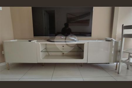 5_photo/94ce030413.5a85c5bdfef41cf9-ATLAS-5b842e6a-3ac3-4e56-a256-d7b083c57e35.jpg de apartamento para alugar com 1 quarto, 41m² em Gonzaga, Santos