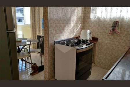 8_photo/94ce03045b.e5c1dbf3952ec410-ATLAS-5388a264-2738-4e77-858a-aeea232bfcbf.jpg de apartamento à venda com 3 quartos, 200m² em Gonzaga, Santos