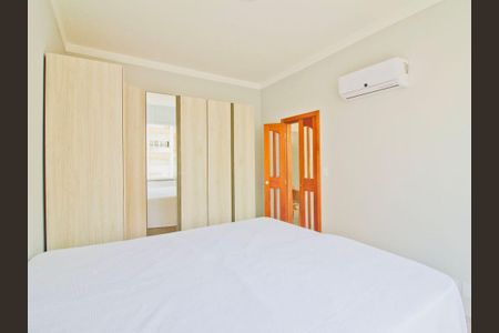 7_photo/94ce03047b.65799b1a9e594081-ATLAS-5093aff4-237f-453b-912f-e4e99594aa0e.jpg de apartamento à venda com 1 quarto, 50m² em Gonzaga, Santos