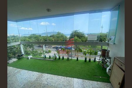 2_photo/94ce030491.772b39e8e5ef55bb-ATLAS-aa564d26-ea43-4ba2-b8eb-ff7b1fa4fef5.jpg de apartamento à venda com 3 quartos, 130m² em Gonzaga, Santos