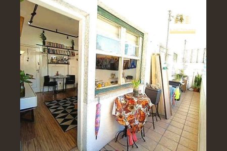 12_photo/94ce030523.17ee30bdf0ffe5d1-ATLAS-679bb4f8-2c0b-4d25-b12f-824ce9cd4845.jpg de apartamento à venda com 2 quartos, 95m² em Gonzaga, Santos