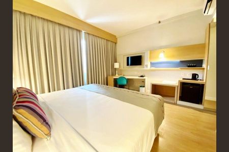 4_photo/94ce030531.9b0646a0f80c27e2-ATLAS-cb2e8d67-39e4-4056-9c86-ce08c7e3fd6e.jpg de apartamento à venda com 1 quarto, 25m² em Gonzaga, Santos