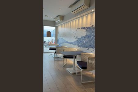 32_photo/94ce03054b.6721d330cc8d7611-ATLAS-cc897b94-0bca-4b8f-9774-fa2e5e082e7d.jpg de apartamento à venda com 1 quarto, 25m² em Gonzaga, Santos