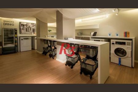 42_photo/94ce030581.ad2c3fbb09268351-ATLAS-6b054322-bcff-47c3-b2a6-da78b03c50cf.jpg de kitnet/studio à venda com 1 quarto, 57m² em Gonzaga, Santos