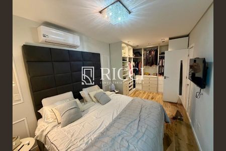 3_photo/94ce03058f.00cf38abec3e64af-ATLAS-14e0967b-058a-46d8-87ca-031840f93fe5.jpg de apartamento à venda com 3 quartos, 244m² em Gonzaga, Santos