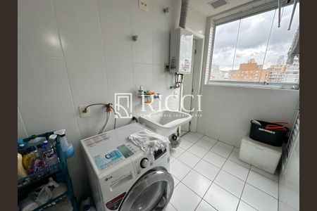 2_photo/94ce030593.08e8b3ca6c0cdd81-ATLAS-99197232-ca84-4b4a-888e-a7eab7b3cae1.jpg de apartamento à venda com 3 quartos, 181m² em Gonzaga, Santos