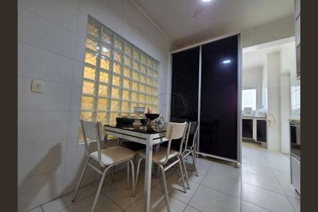 13_photo/94ce0305a7.d44eb8242b9cceb3-ATLAS-ebd51356-bfec-4bf3-b2b6-d5cf1a7d7d30.jpg de apartamento à venda com 4 quartos, 220m² em Gonzaga, Santos