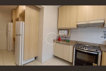 73_photo/94ce0305a7.dcbc59211fe55c00-ATLAS-84c003e4-babf-423e-8d6f-69cddb82fb76.jpg de apartamento à venda com 4 quartos, 250m² em Gonzaga, Santos