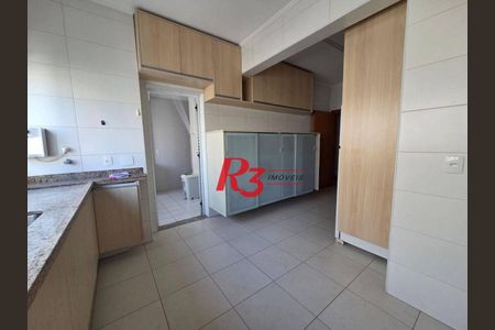 9_photo/94ce0305a7.dcbc59211fe55c00-ATLAS-dc3c975e-55ef-4a4b-a076-cce76c2dbdf4.jpg de apartamento à venda com 4 quartos, 243m² em Gonzaga, Santos