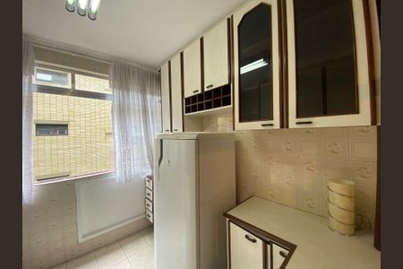 4_photo/94ce0305ab.24a317c22631bef5-ATLAS-1ffcb2e9-4d10-4e57-849c-b388bc55db0b.jpg de apartamento para alugar com 1 quarto, 50m² em Gonzaga, Santos