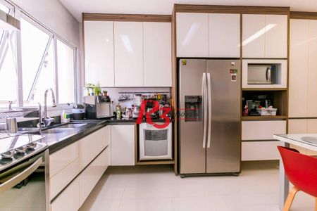 3_photo/94ce0305b7.bf44eee6934c5afd-ATLAS-082d9ec3-4b84-4d30-8a92-56b9379e8a20.jpg de apartamento para alugar com 4 quartos, 204m² em Gonzaga, Santos