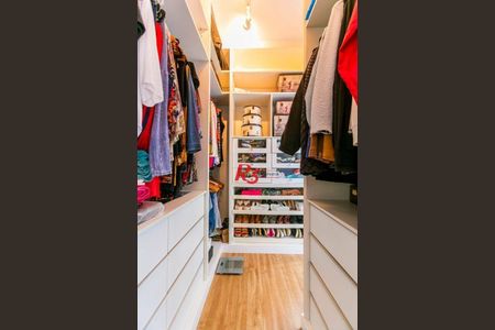 4_photo/94ce0305b7.bf44eee6934c5afd-ATLAS-0b43ccec-4c2e-4f52-a096-05ca85a75b76.jpg de apartamento para alugar com 4 quartos, 204m² em Gonzaga, Santos