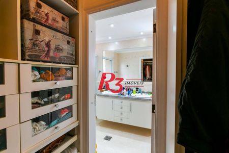 8_photo/94ce0305b7.bf44eee6934c5afd-ATLAS-2689d928-ef9d-413d-92f5-dd04d0e98d6d.jpg de apartamento para alugar com 4 quartos, 204m² em Gonzaga, Santos