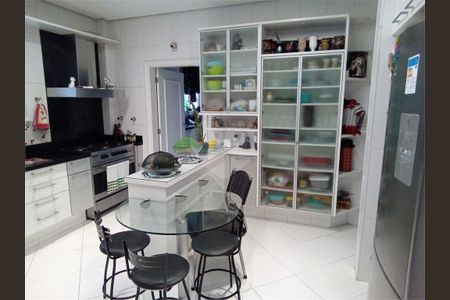 21_photo/94ce0305d9.ef9097c2fd5b064b-ATLAS-2e2e1cb2-1236-424a-8a26-97da1feb54fd.jpg de apartamento à venda com 4 quartos, 400m² em Gonzaga, Santos