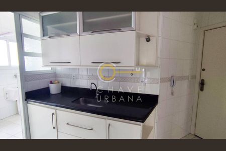 9_photo/94ce0305df.aa49a444e2c5e017-ATLAS-59aebd9c-b6e5-4423-bd7a-2c39a08ea910.jpg de apartamento à venda com 3 quartos, 135m² em Vila Matias, Santos