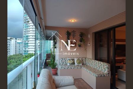 12_photo/94ce0305e7.f861ecc718bdcbd7-ATLAS-915ae95a-3eb8-4f81-bf9a-e75a64b1c867.jpg de apartamento à venda com 3 quartos, 138m² em Gonzaga, Santos