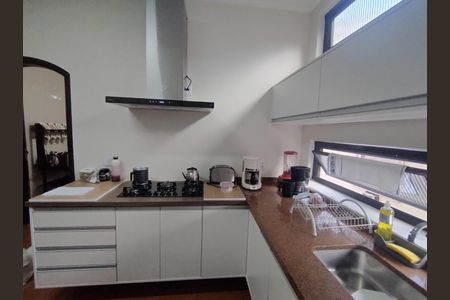 1_photo/94ce0305f7.2832257cbb3df2c4-ATLAS-c3873c90-e4f6-4741-b981-76b9b065ba7e.jpg de apartamento à venda com 5 quartos, 274m² em Gonzaga, Santos