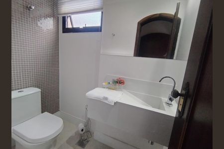 11_photo/94ce0305f7.2832257cbb3df2c4-ATLAS-d17011b1-47df-42a5-af3d-ed6d1e167c4e.jpg de apartamento à venda com 5 quartos, 274m² em Gonzaga, Santos