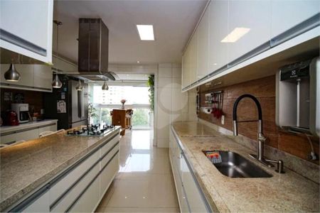 9_photo/94ce0305fb.db829c6054abc860-ATLAS-2dfd2fc9-1846-40c5-90e5-25be5ef1f2f7.jpg de apartamento à venda com 4 quartos, 228m² em Gonzaga, Santos