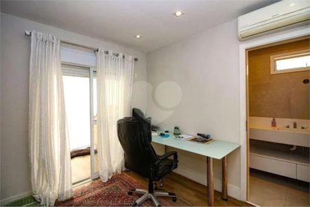 36_photo/94ce0305fb.db829c6054abc860-ATLAS-7e65bcff-ac9f-4434-a4c4-cd3181dc6306.jpg de apartamento à venda com 4 quartos, 228m² em Gonzaga, Santos