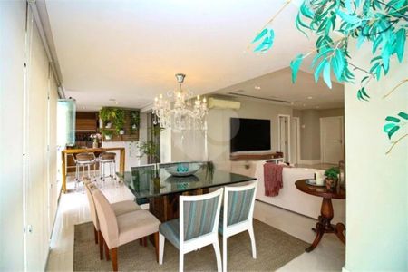 11_photo/94ce0305fb.db829c6054abc860-ATLAS-cba9e5f4-67ce-4cb9-8ff8-a469e9ff0182.jpg de apartamento à venda com 4 quartos, 228m² em Gonzaga, Santos