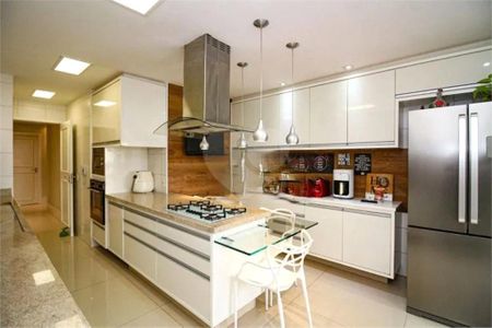 19_photo/94ce0305fb.db829c6054abc860-ATLAS-e62760e7-3c4b-432a-9868-cf083c26ade2.jpg de apartamento à venda com 4 quartos, 228m² em Gonzaga, Santos