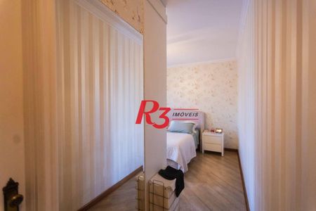 43_photo/94ce03063d.34eae85ca3c90857-ATLAS-13b2fcdd-42a1-4e34-aa31-c95d51e25d67.jpg de apartamento à venda com 4 quartos, 238m² em Boqueirão, Santos