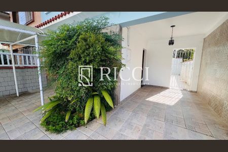 45_photo/94ce03063f.a095ebe9a9b9d05b-ATLAS-1f56ea61-775d-41ab-8424-e6c1caf9d840.jpg de casa à venda com 3 quartos, 150m² em Boqueirão, Santos