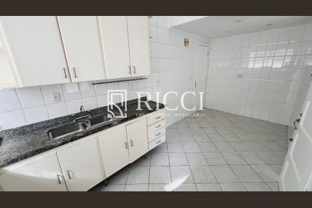 29_photo/94ce03063f.a095ebe9a9b9d05b-ATLAS-9ccee607-b96a-4293-be2d-feb33fcc7ba2.jpg de casa à venda com 3 quartos, 150m² em Boqueirão, Santos