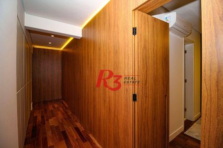 41_photo/94ce030657.9bce90d6c9a85df1-ATLAS-a31b73a4-10a0-4e21-9aa6-d21584761d7d.jpg de apartamento à venda com 4 quartos, 320m² em Boqueirão, Santos