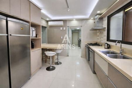 31_photo/94ce030663.8f9f0f493f6a5d4d-ATLAS-e27236d0-d1ef-4c15-b2d5-e97eb25c326e.jpg de apartamento à venda com 3 quartos, 160m² em Gonzaga, Santos