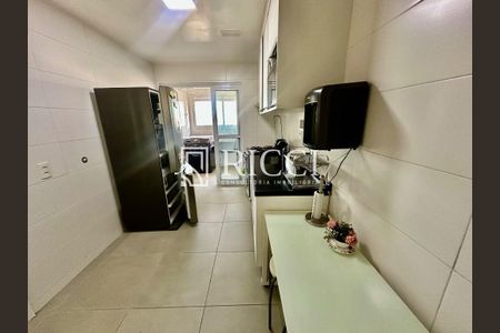 11_photo/94ce03068d.490f0e673c5f5d51-ATLAS-2dcfc10b-3f5f-4610-a3bf-ed0213c4e849.jpg de apartamento à venda com 3 quartos, 144m² em Boqueirão, Santos